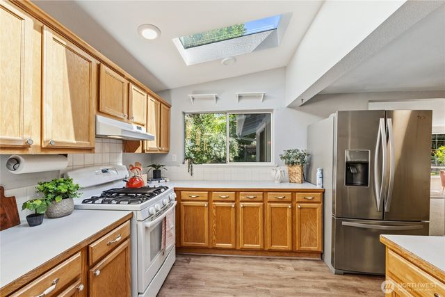 21220 SE 284th Street, Kent, WA 98042