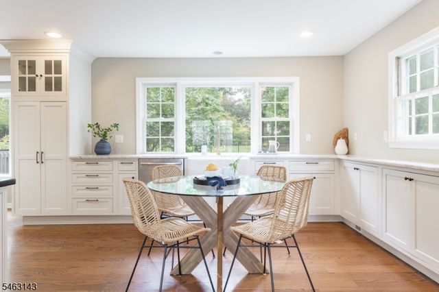 49 Van Houton Ave, Chatham Twp., NJ 07928