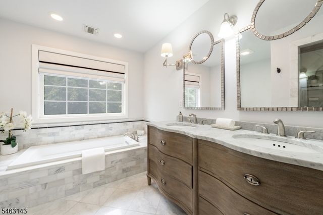 49 Van Houton Ave, Chatham Twp., NJ 07928