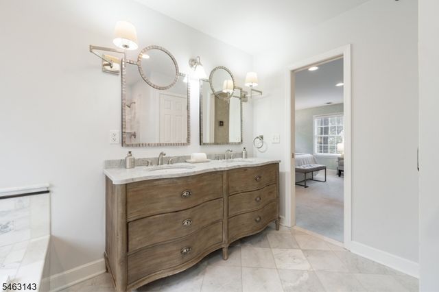 49 Van Houton Ave, Chatham Twp., NJ 07928