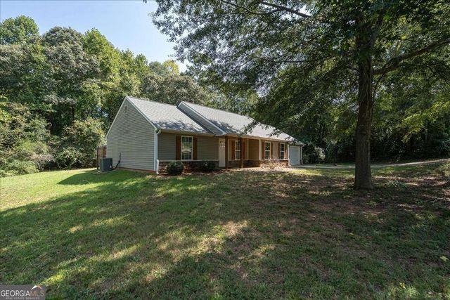 417 Beacon Drive, Maysville, GA 30558