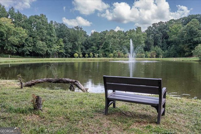 417 Beacon Drive, Maysville, GA 30558