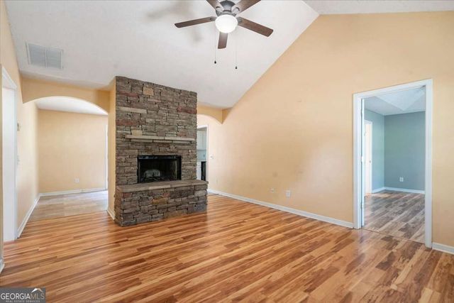 417 Beacon Drive, Maysville, GA 30558