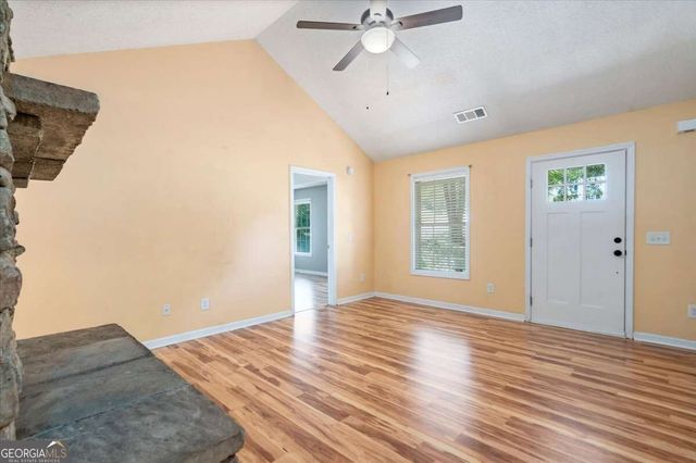 417 Beacon Drive, Maysville, GA 30558