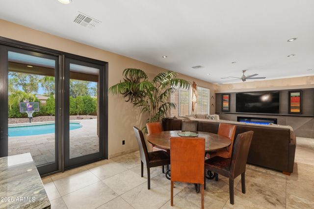 244 E Joseph Way, Gilbert, AZ 85295