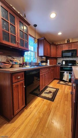 136 Route560, Sandyston Twp., NJ 07851