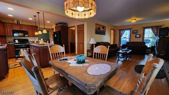 136 Route560, Sandyston Twp., NJ 07851