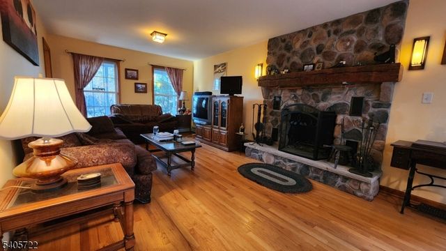 136 Route560, Sandyston Twp., NJ 07851