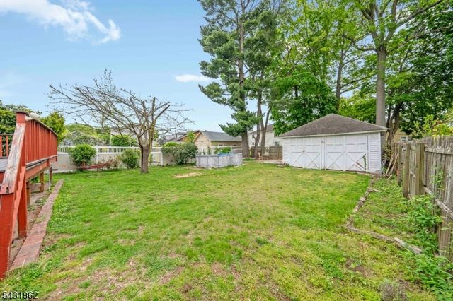 215 Dunellen Ave, Dunellen Boro, NJ 08812