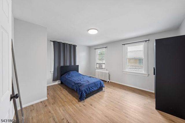 215 Dunellen Ave, Dunellen Boro, NJ 08812