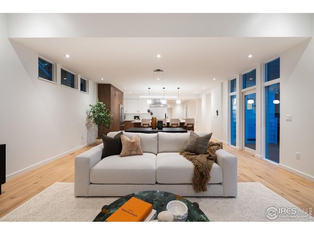 934 Spruce St, Boulder, CO 80302