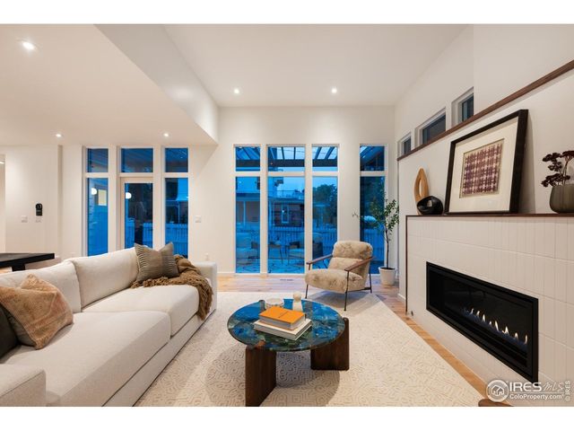 934 Spruce St, Boulder, CO 80302