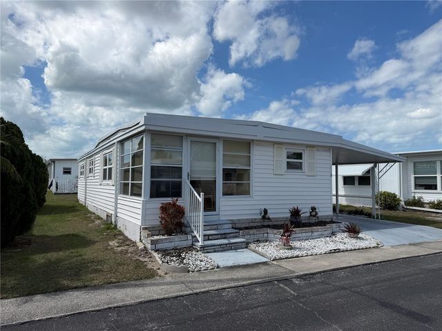 37 PINDO PALM STREET E, Largo, FL 33770