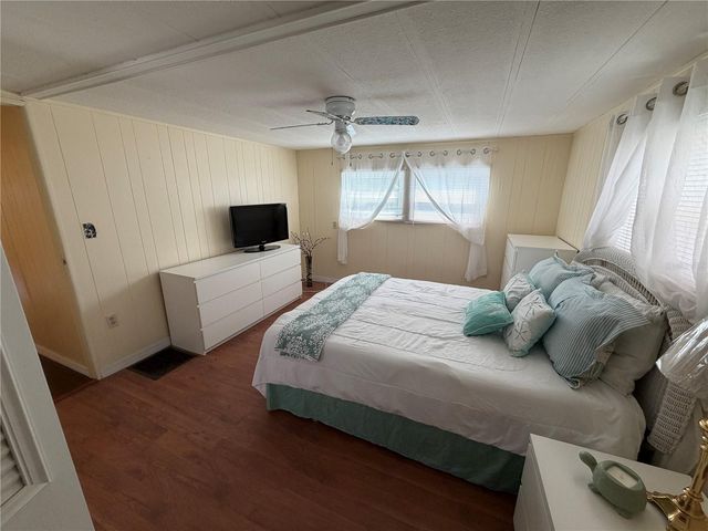 37 PINDO PALM STREET E, Largo, FL 33770