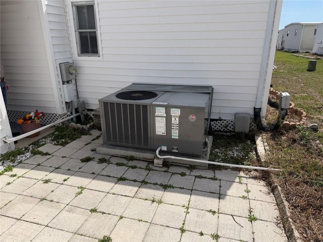 37 PINDO PALM STREET E, Largo, FL 33770