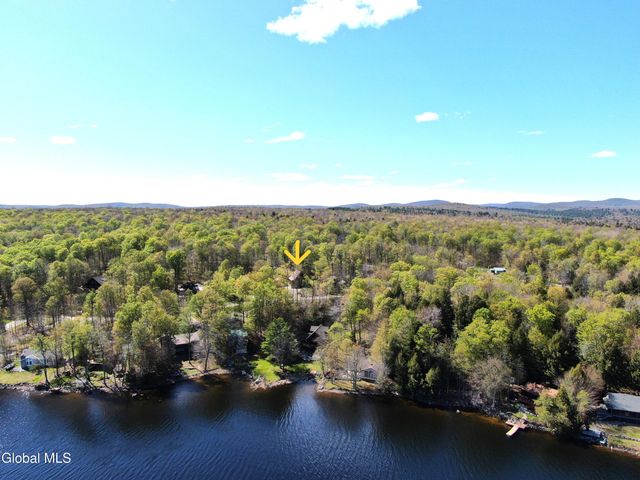 159 Maplewood Drive, Gloversville, NY 12078