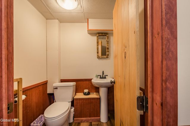 159 Maplewood Drive, Gloversville, NY 12078