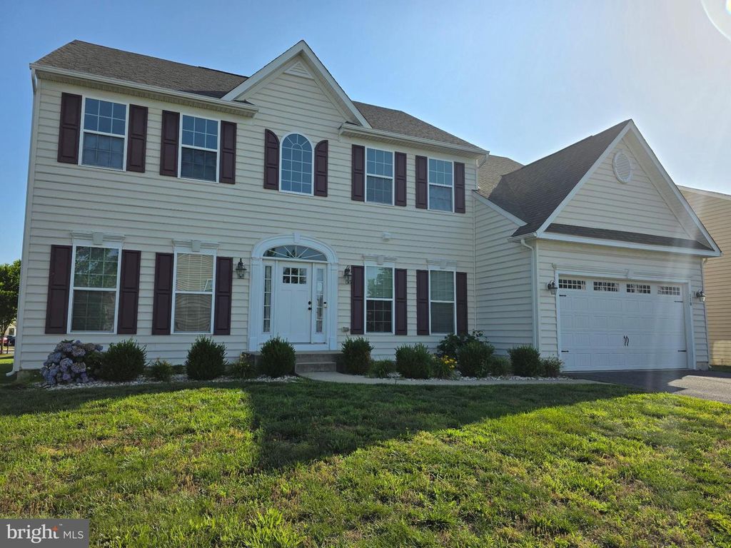 118 W CRAIL CT, Middletown, DE 19709