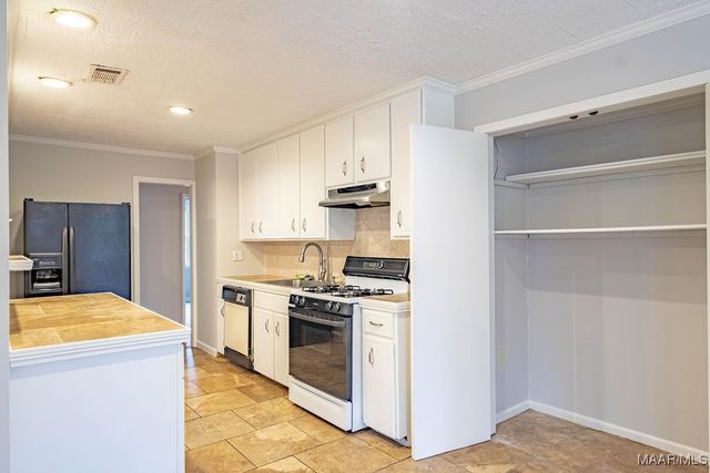 4265 Hickory Drive, Montgomery, AL 36109