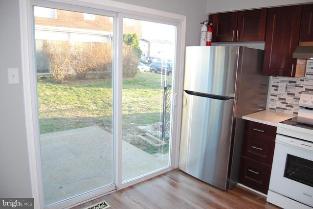 1912 ARROWOOD DR, Bensalem, PA 19020