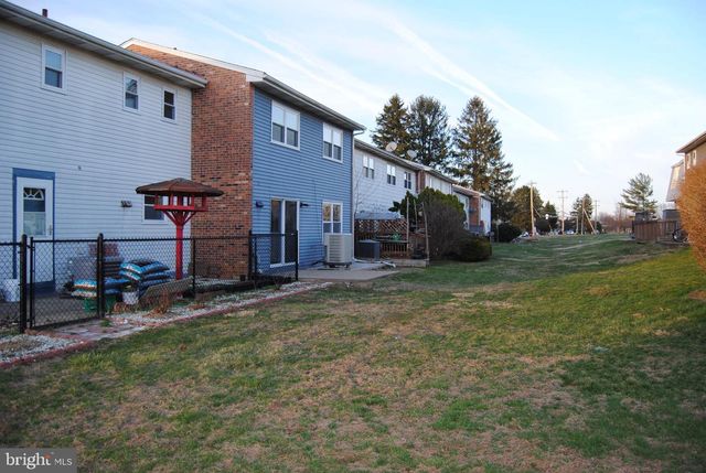 1912 ARROWOOD DR, Bensalem, PA 19020