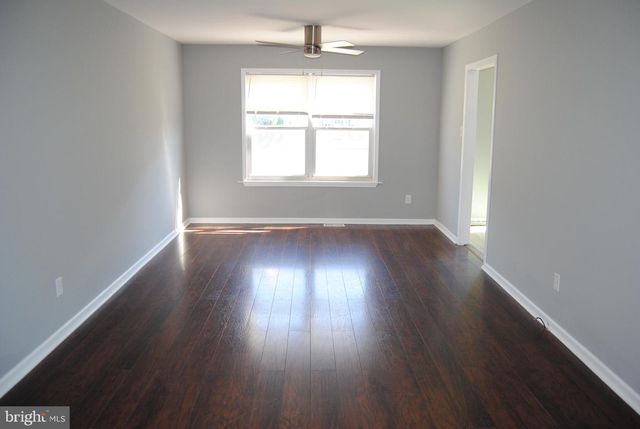 1912 ARROWOOD DR, Bensalem, PA 19020