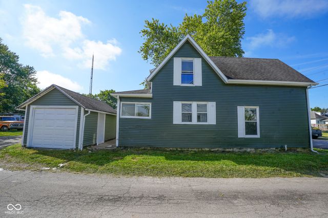 822 S 15th Street, New Castle, IN 47362