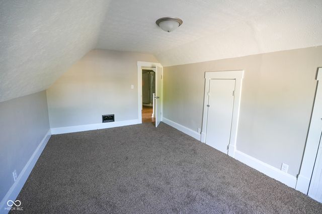 822 S 15th Street, New Castle, IN 47362