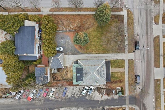 308 College Street, Burlington, VT 05401