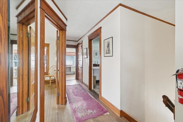308 College Street, Burlington, VT 05401