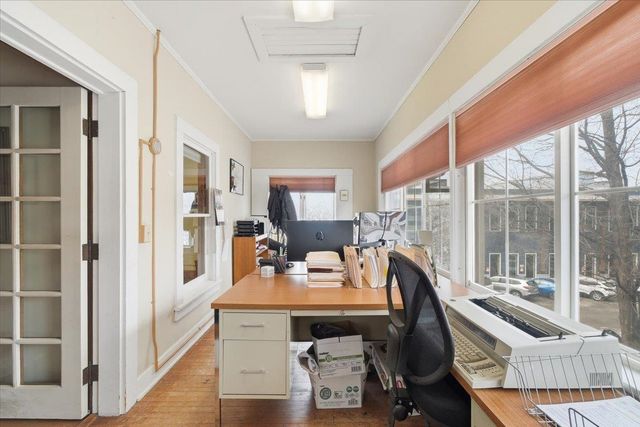 308 College Street, Burlington, VT 05401