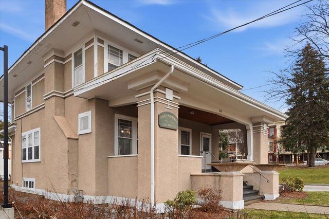 308 College Street, Burlington, VT 05401