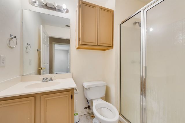 225 Juniper Ridge Court, Desoto, TX 75115