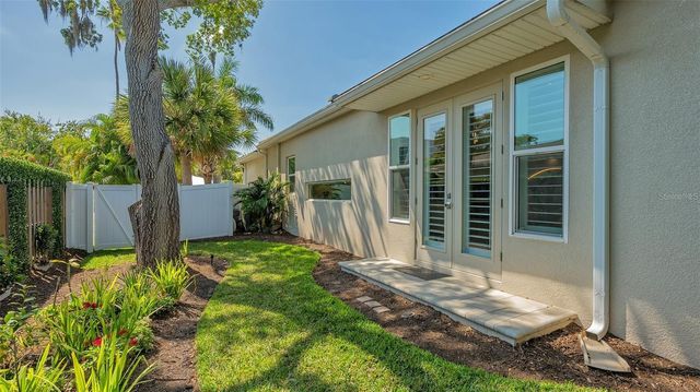 1959 HIBISCUS STREET, Sarasota, FL 34239