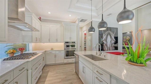 1959 HIBISCUS STREET, Sarasota, FL 34239