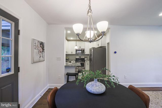 410 KINGSTON RD, Baltimore, MD 21229