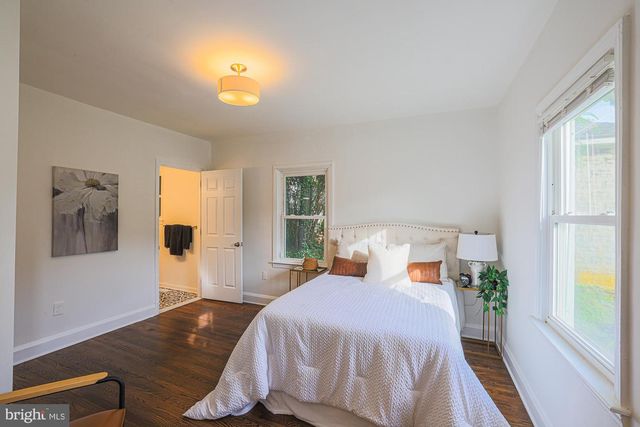 410 KINGSTON RD, Baltimore, MD 21229