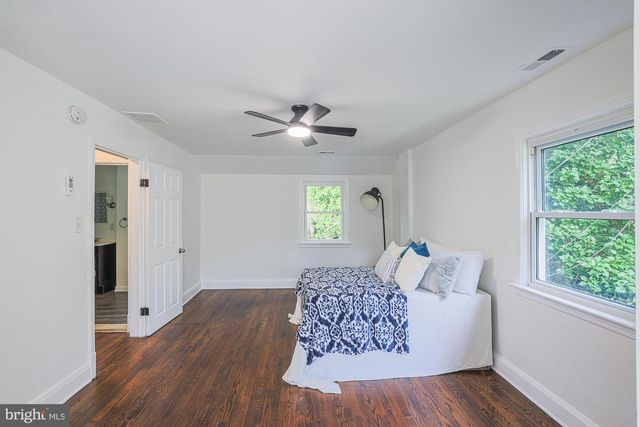 410 KINGSTON RD, Baltimore, MD 21229