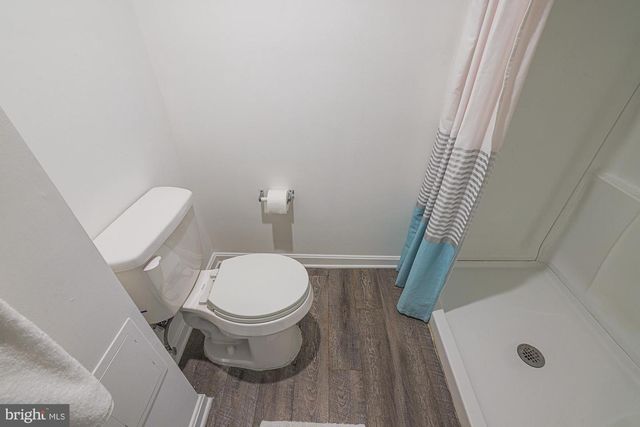410 KINGSTON RD, Baltimore, MD 21229