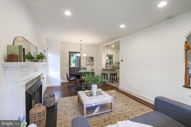 410 KINGSTON RD, Baltimore, MD 21229