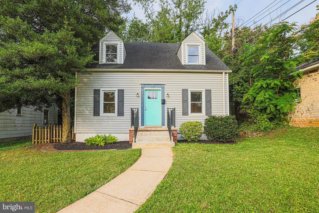 410 KINGSTON RD, Baltimore, MD 21229