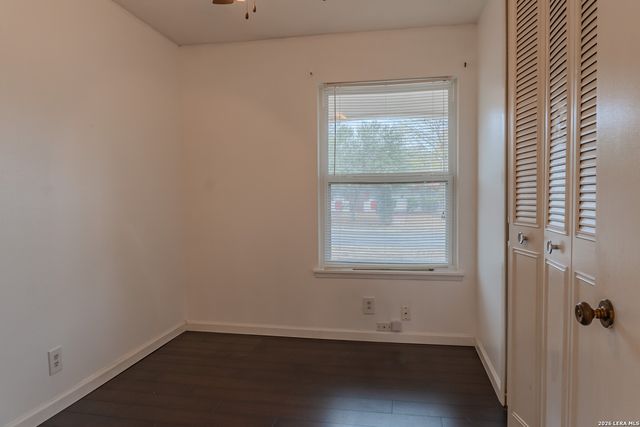 5103 Guinevere, San Antonio, TX 78218