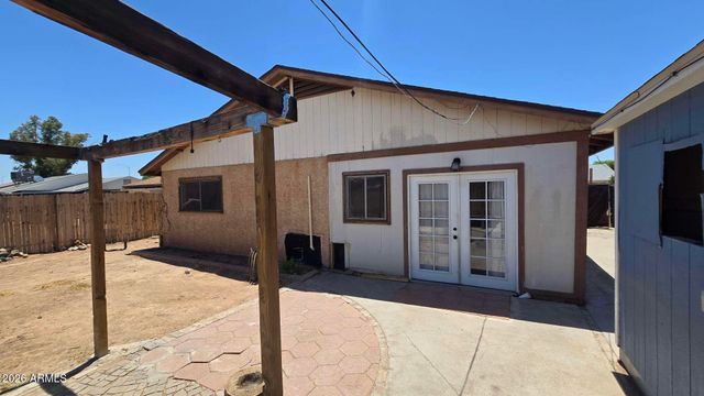 604 W EMELITA Avenue, Mesa, AZ 85210