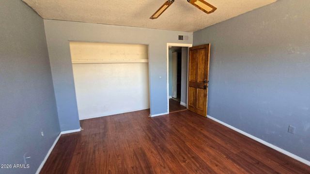 604 W EMELITA Avenue, Mesa, AZ 85210