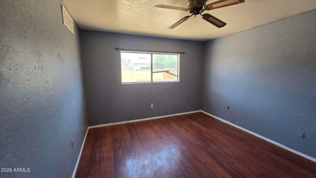 604 W EMELITA Avenue, Mesa, AZ 85210