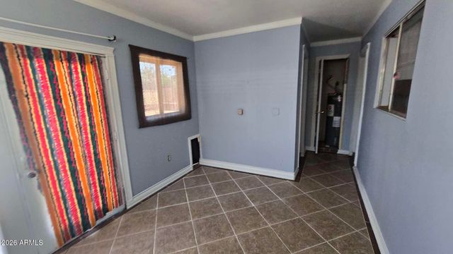 604 W EMELITA Avenue, Mesa, AZ 85210
