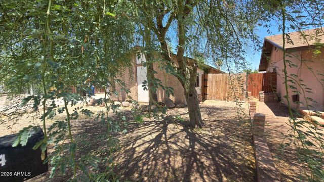 604 W EMELITA Avenue, Mesa, AZ 85210