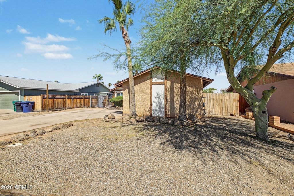 604 W EMELITA Avenue, Mesa, AZ 85210 — photo 3