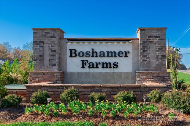 582 King Clover Lane, Clover, SC 29710