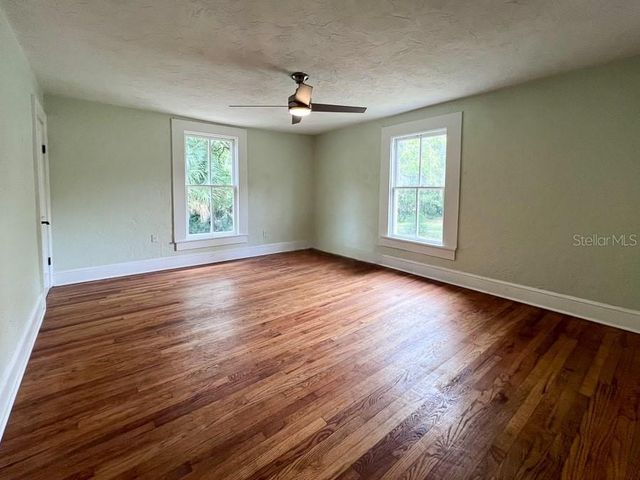 123 NE 8TH STREET, Gainesville, FL 32601